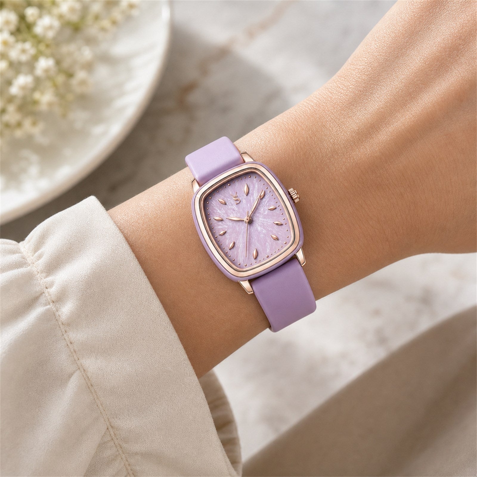 Savwatch Women's Light Jewelry Sports Watch