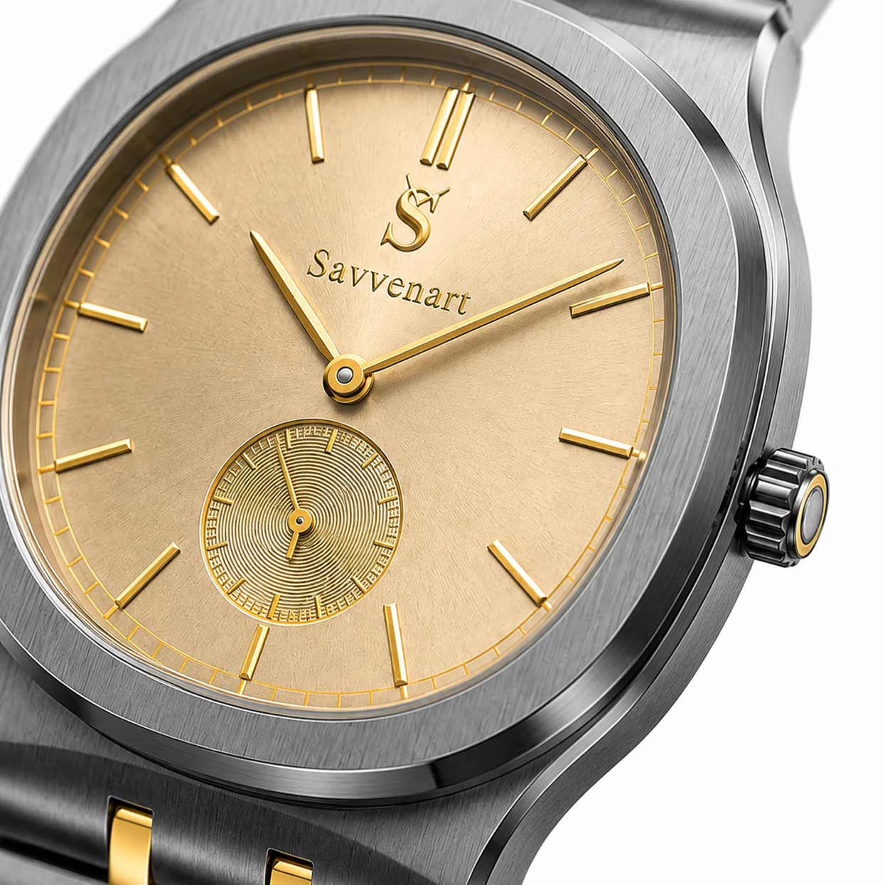 Heritage 1965 vintage amber dial close-up